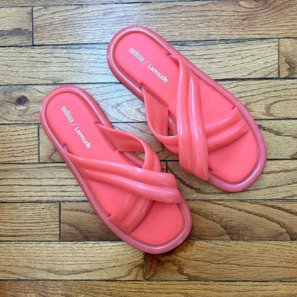 Larroudé’s x Melissa Cali  PVC Slides, BNWOT, Size 39/40 - Picture 4 of 9
